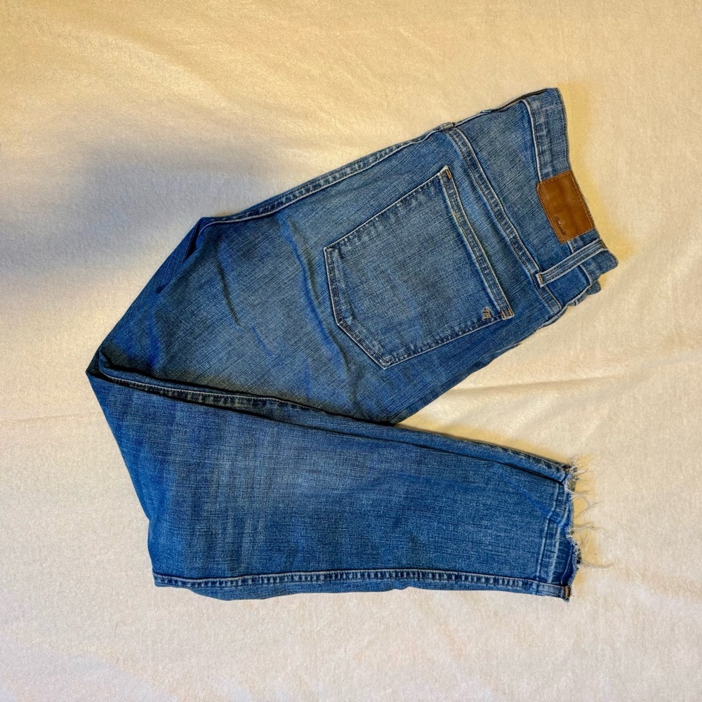MADEWELL 10" High-Rise Skinny Jeans: Drop Step-Hem Edition - Picture 4 of 12